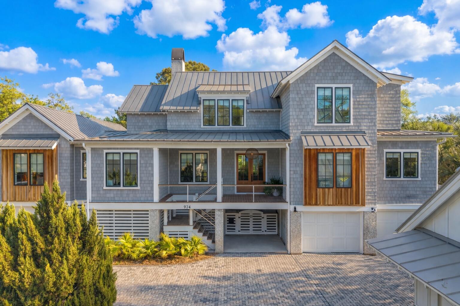 924 Pitt Street Mount Pleasant SC 29464