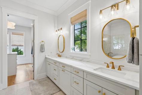 924 Pitt Street Mount Pleasant SC 29464