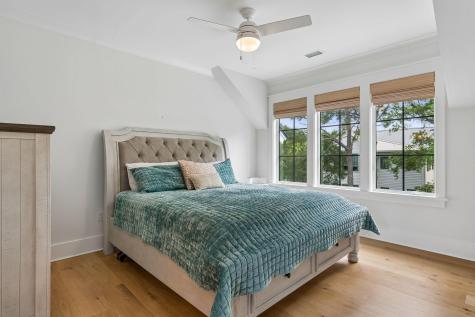924 Pitt Street Mount Pleasant SC 29464