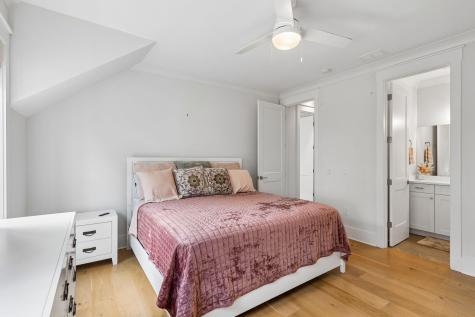 924 Pitt Street Mount Pleasant SC 29464