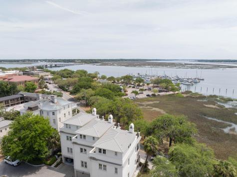 1109 Bay Street Beaufort SC 29902