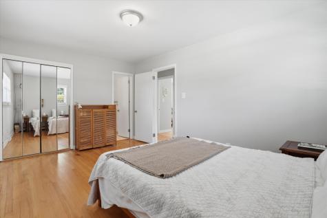 1246 Honeysuckle Lane Charleston SC 29412