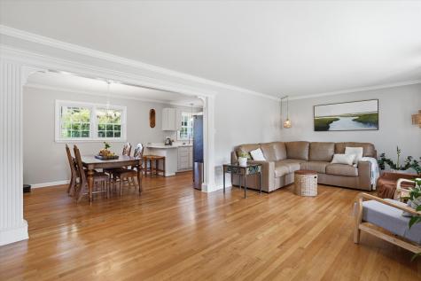 1246 Honeysuckle Lane Charleston SC 29412
