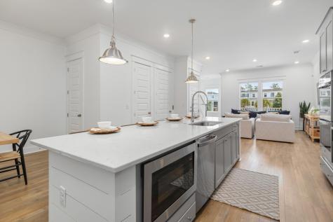 803 Kings Oak Court Charleston SC 29492
