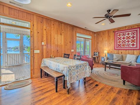1296 Levi Street Manning SC 29102