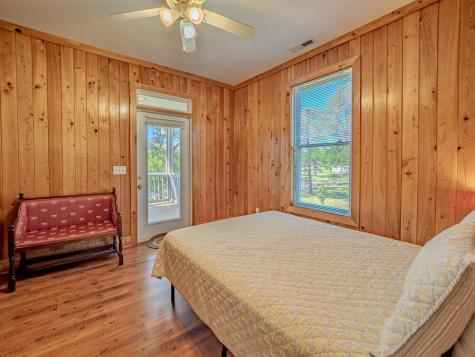 1296 Levi Street Manning SC 29102