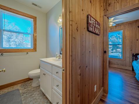 1296 Levi Street Manning SC 29102