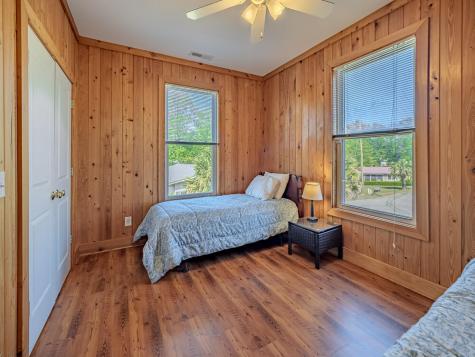 1296 Levi Street Manning SC 29102