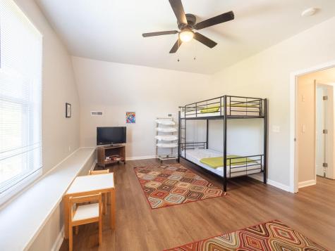 1296 Levi Street Manning SC 29102