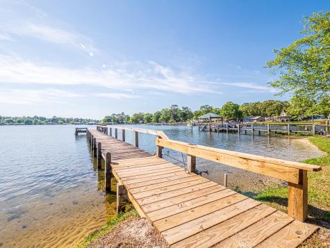 1296 Levi Street Manning SC 29102