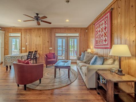 1296 Levi Street Manning SC 29102