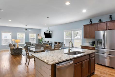 1607 Shady Pine Road Charleston SC 29414