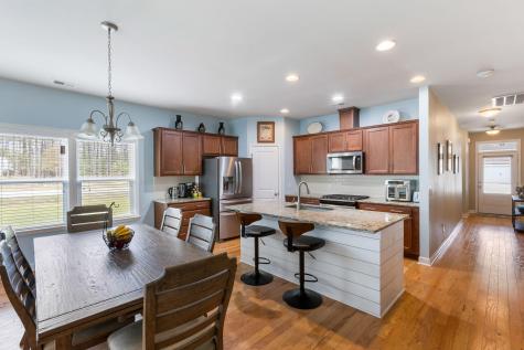 1607 Shady Pine Road Charleston SC 29414
