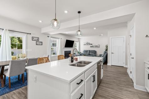 170 Country Oaks Lane Charleston SC 29492
