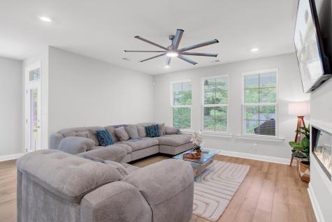 608 S Pointe Boulevard Summerville SC 29483