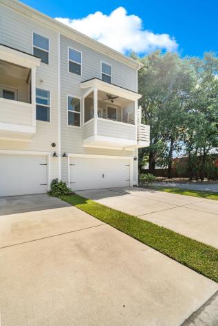 101 Rowans Creek Drive Charleston SC 29492