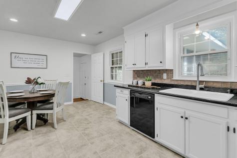 404 Forest Circle Summerville SC 29483