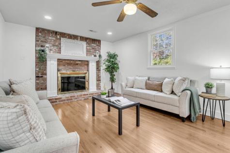 404 Forest Circle Summerville SC 29483