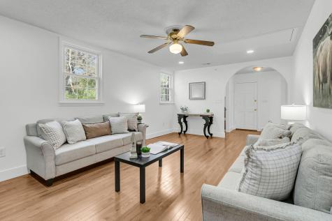 404 Forest Circle Summerville SC 29483