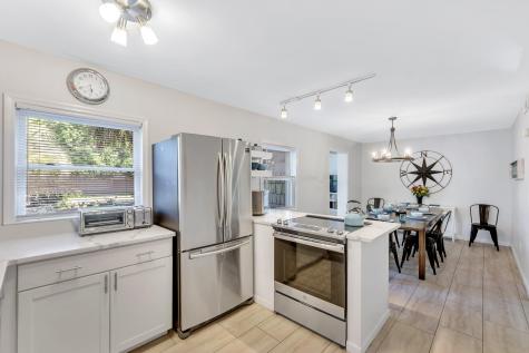 4005 Cameron Boulevard Isle Of Palms SC 29451