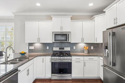 1630 Prince Edward Street Mount Pleasant SC 29466
