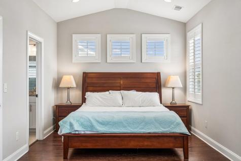1630 Prince Edward Street Mount Pleasant SC 29466