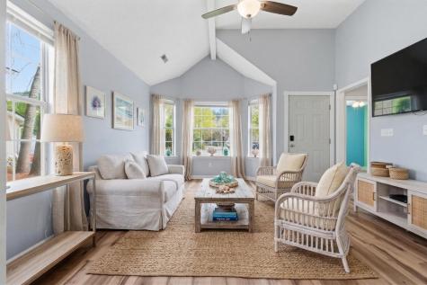 106 Fern Court Summerville SC 29486