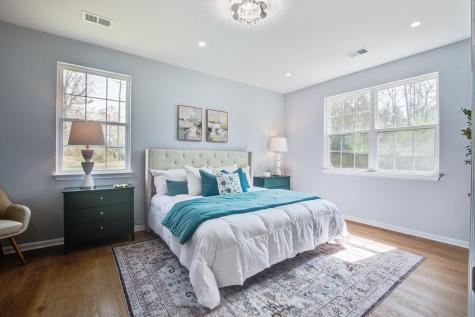 144 Graduate Lane Ladson SC 29456
