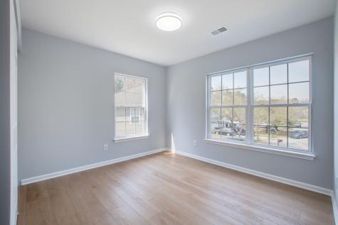 144 Graduate Lane Ladson SC 29456