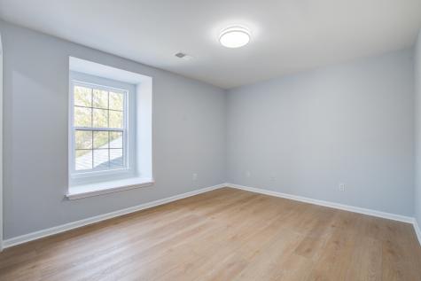 144 Graduate Lane Ladson SC 29456