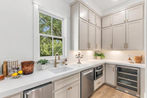 11 25th Avenue Isle Of Palms SC 29451