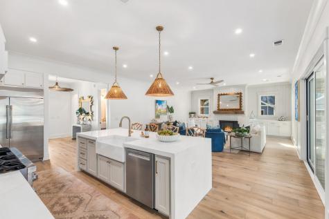 11 25th Avenue Isle Of Palms SC 29451