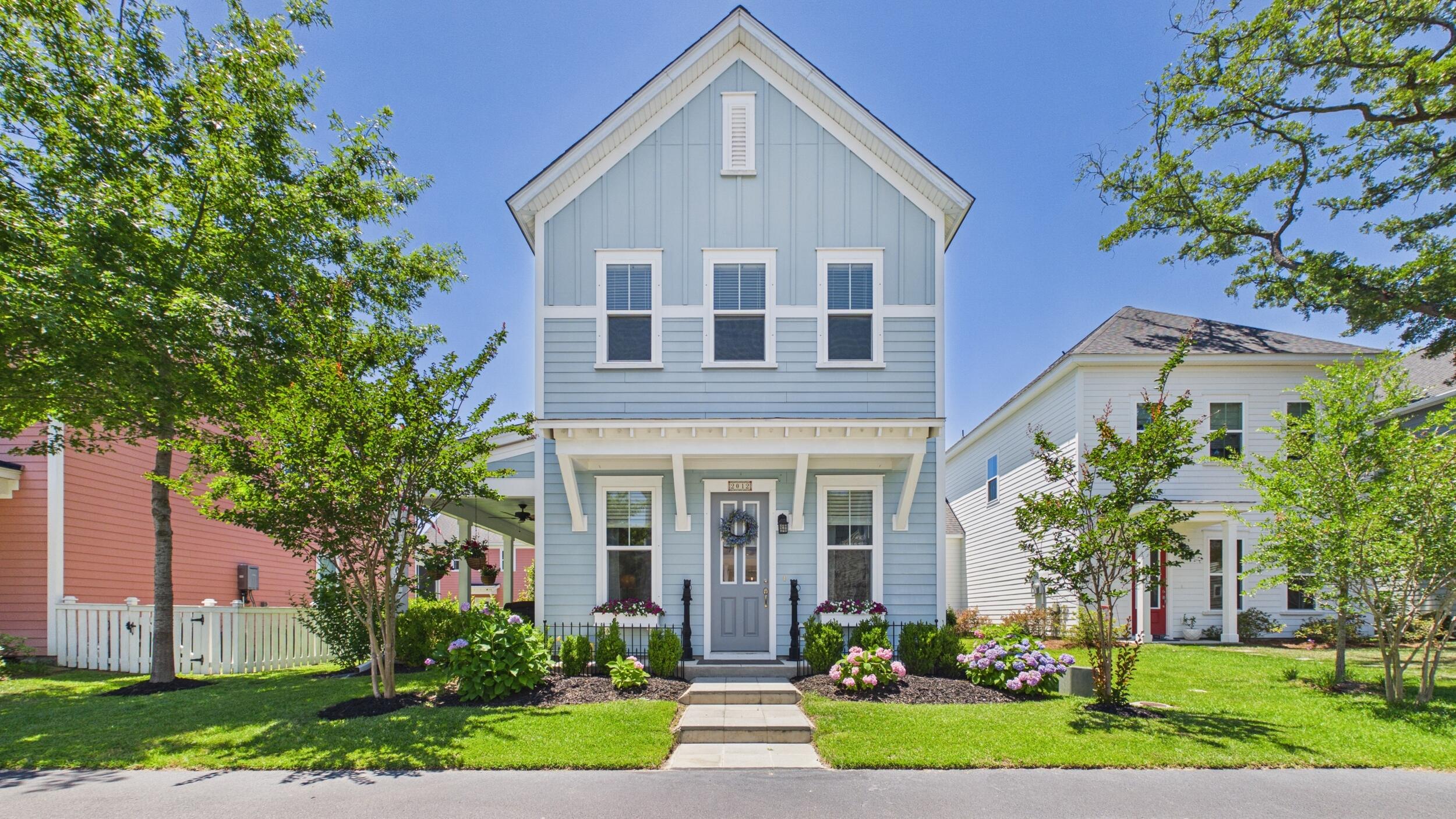 2012 Codorus Lane Hanahan SC 29410