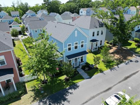 2012 Codorus Lane Hanahan SC 29410