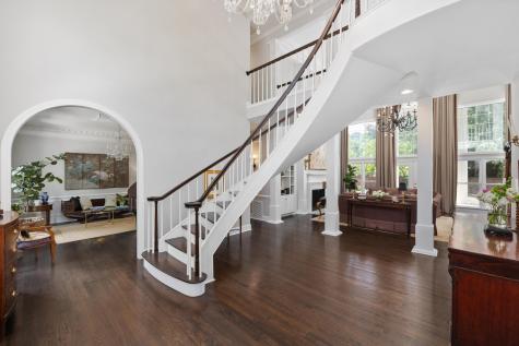 1210 Chersonese Round Mount Pleasant SC 29464