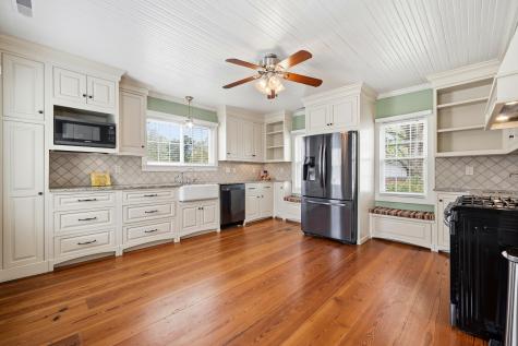 406 S Gum Street Summerville SC 29483