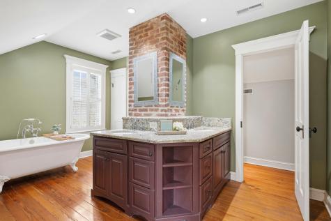 406 S Gum Street Summerville SC 29483