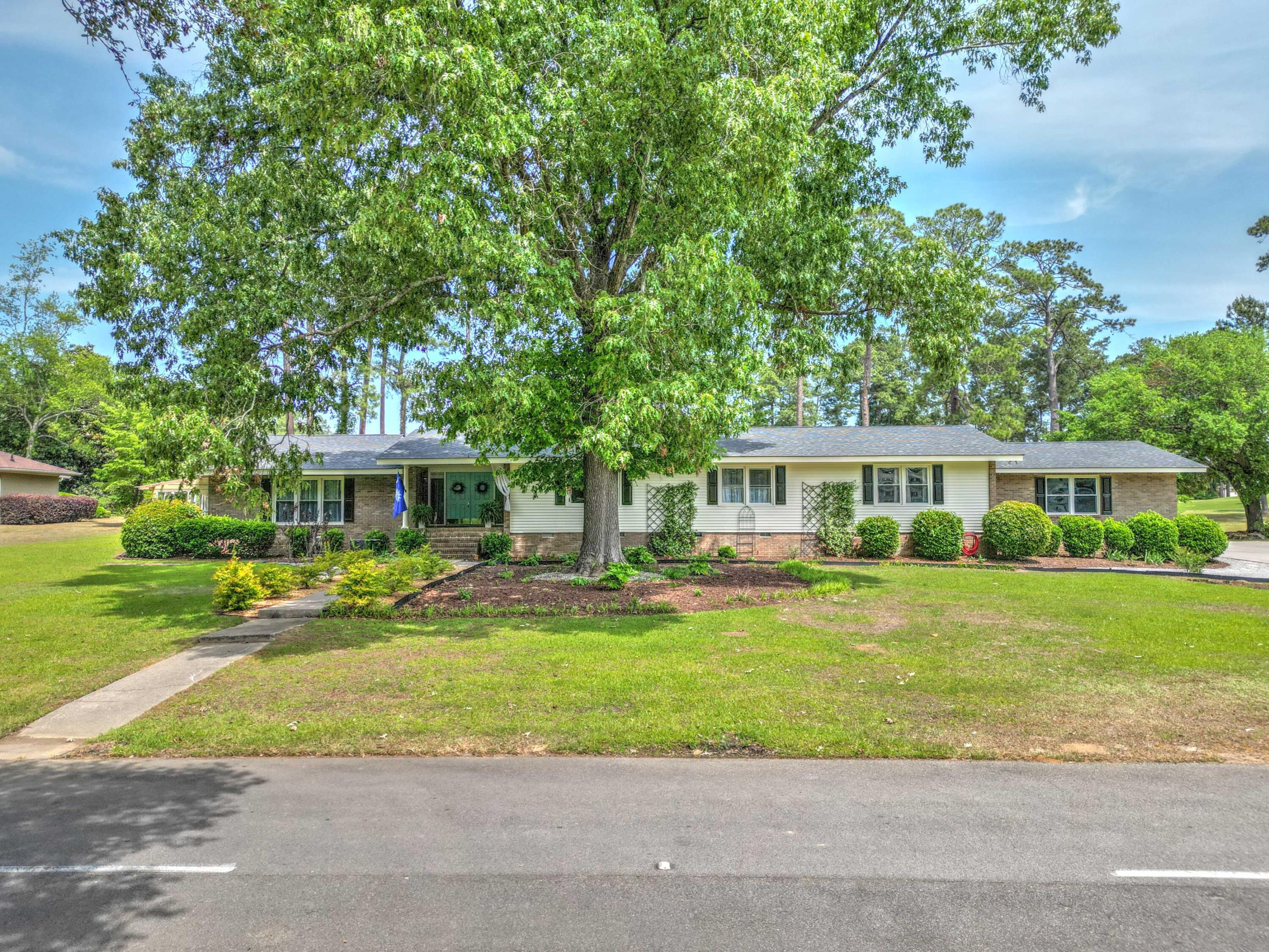 127 Cooper Circle Santee SC 29142