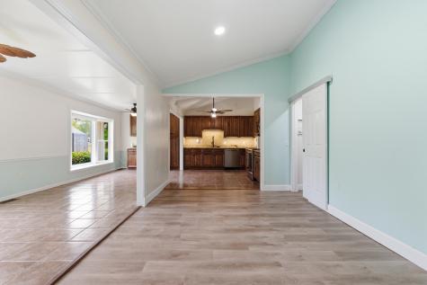 127 Cooper Circle Santee SC 29142