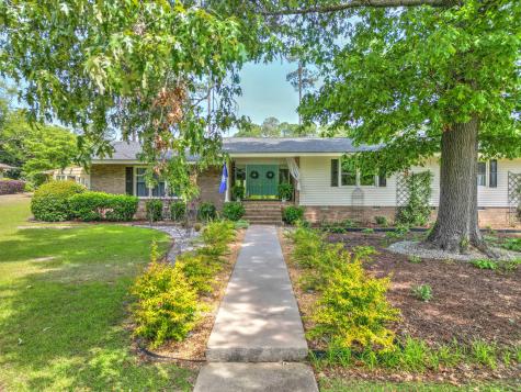 127 Cooper Circle Santee SC 29142