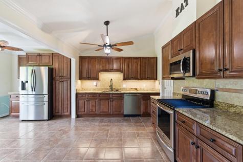 127 Cooper Circle Santee SC 29142