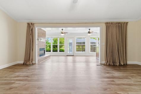127 Cooper Circle Santee SC 29142