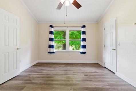 127 Cooper Circle Santee SC 29142