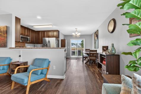 110 Coosawatchie Street Summerville SC 29485
