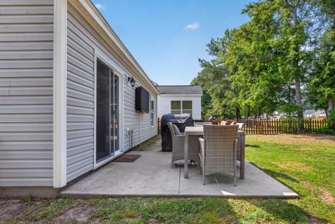 110 Coosawatchie Street Summerville SC 29485
