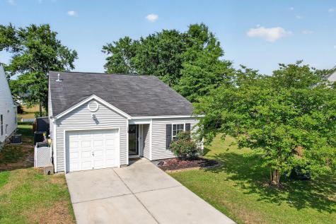 110 Coosawatchie Street Summerville SC 29485
