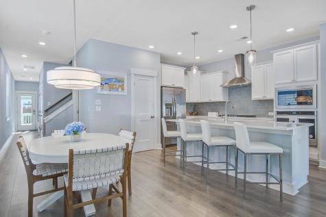 655 Blueway Avenue Summerville SC 29486