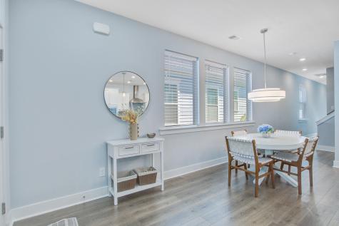 655 Blueway Avenue Summerville SC 29486