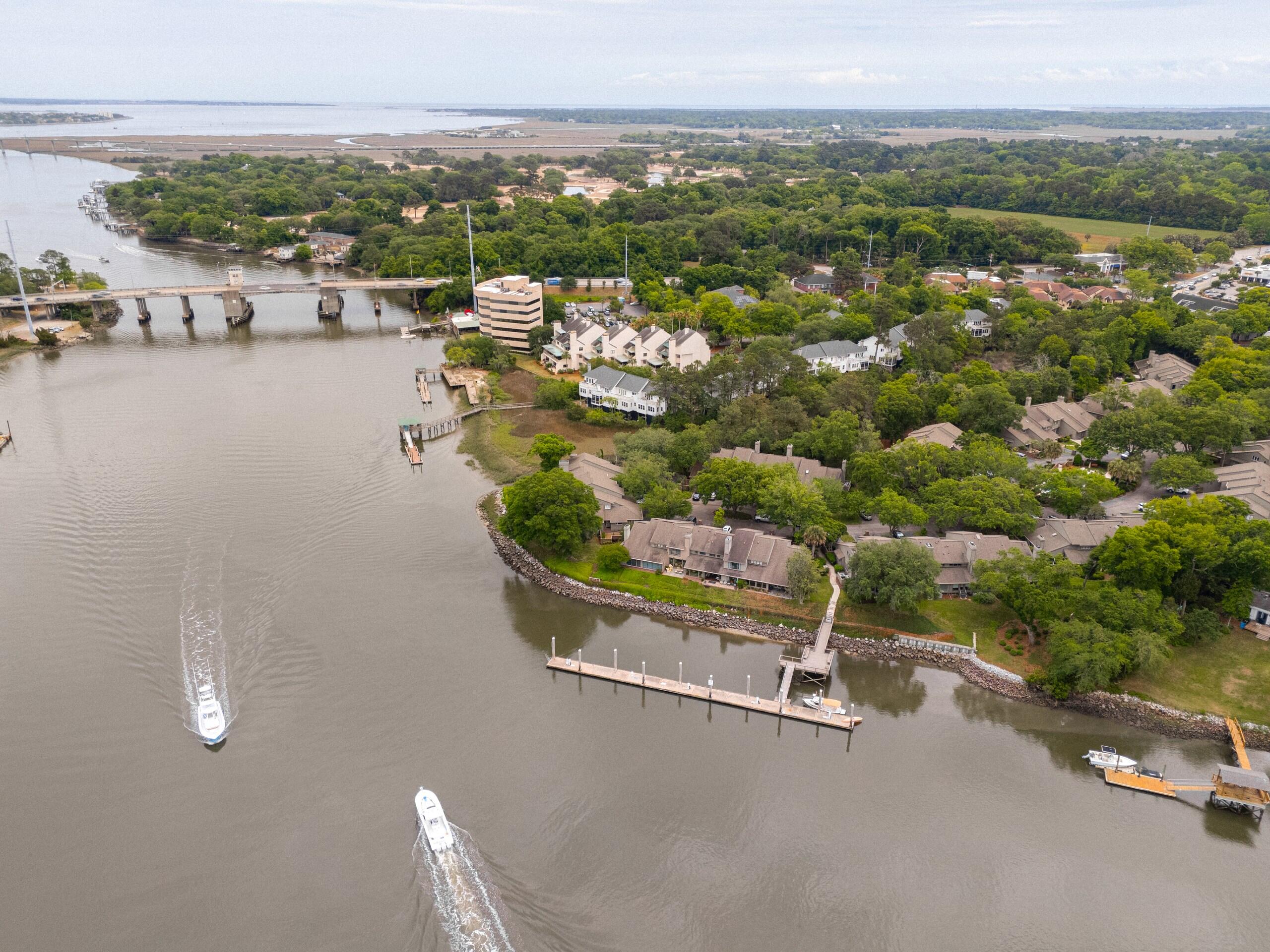 14 Wappoo Creek Place Charleston SC 29412