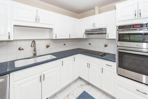 14 Wappoo Creek Place Charleston SC 29412